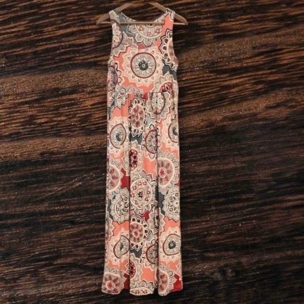 42POPS Mandala Medallion Boho Festival Beachy Sleeveless Maxi Dress Coral Medium